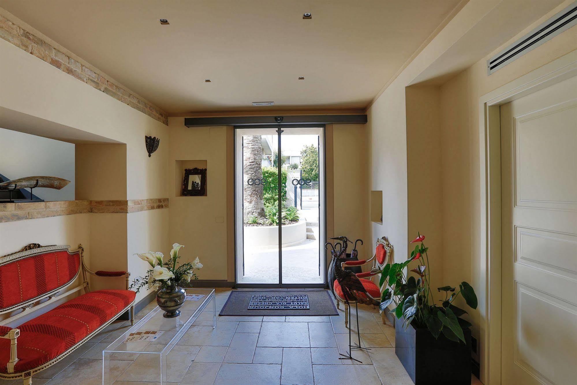 Hotel 900 Giulianova Exterior foto
